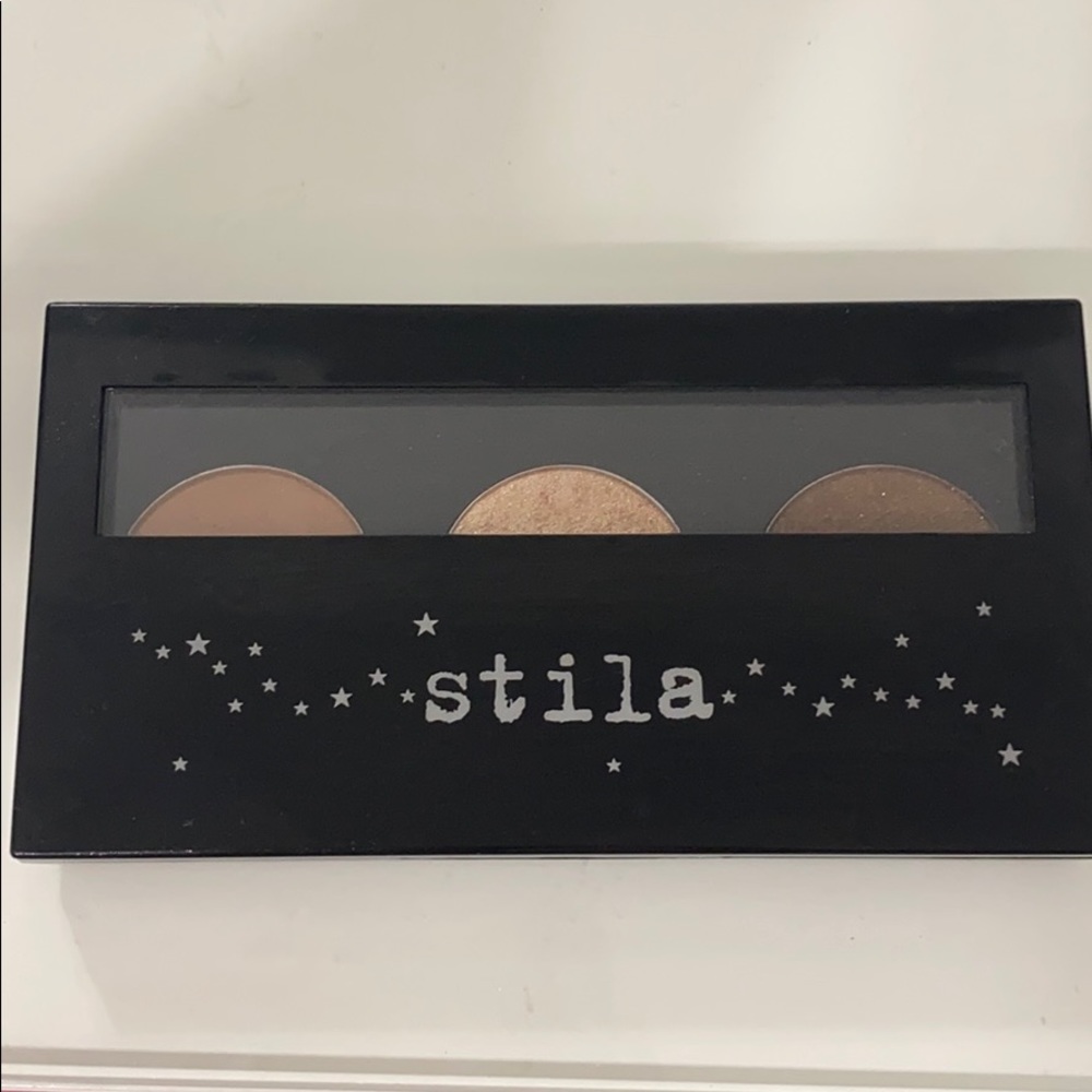 Stila it girl palette Eve, kitten, Americano